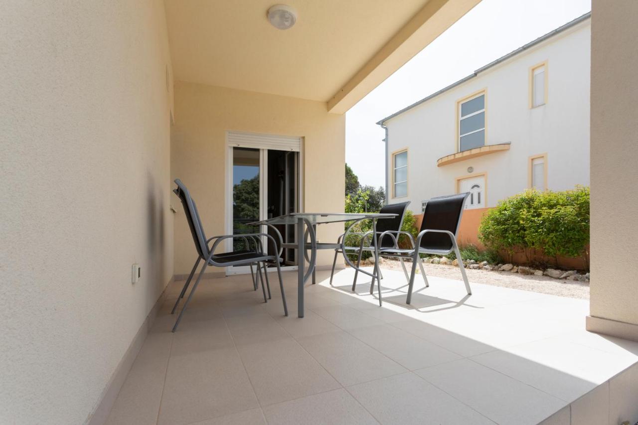 Atena Zaton Apartment Nin Exterior photo